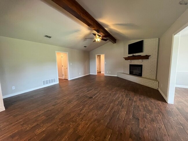 Building Photo - 4863 Rhea Rd