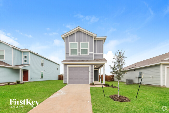 Building Photo - 221 Boxberry Wy