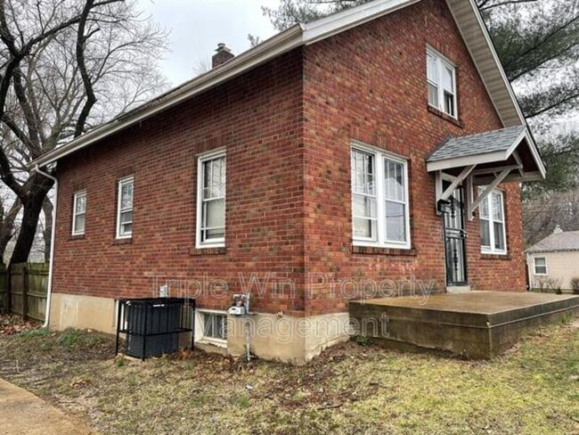 Building Photo - 424 Abston St