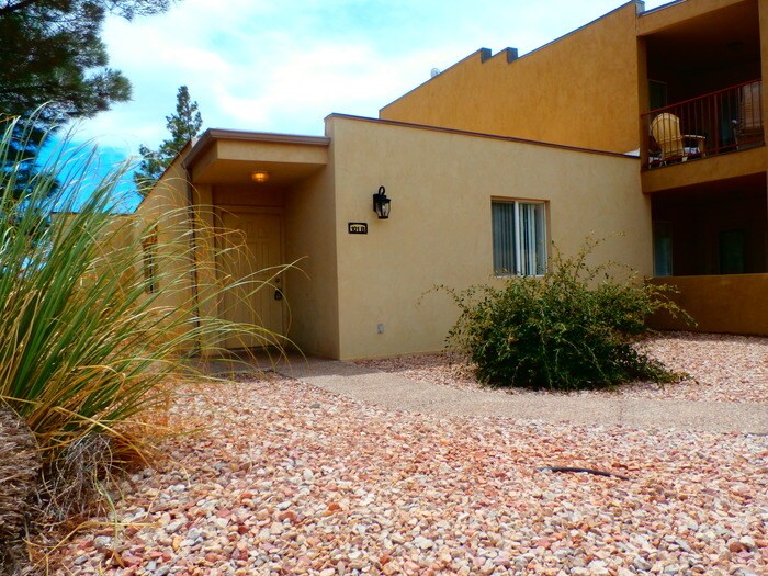 35 E 600 S Unit APT B101, Ivins, UT 84738 Condo for Rent in Ivins, UT