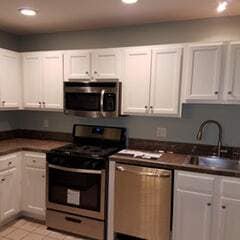 Building Photo - 11 Mannions Ln