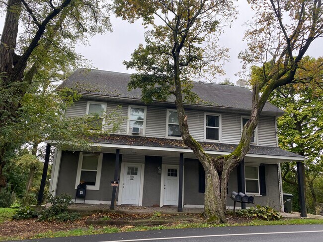 Building Photo - 5580 PA-412