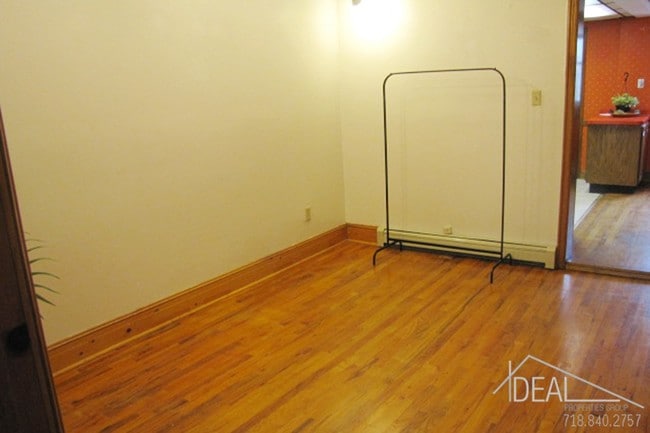 Building Photo - Marvelous 2BR in Windsor Terrace!