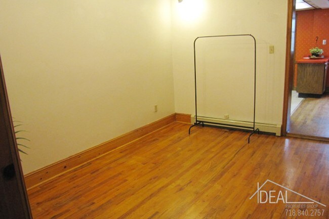 Foto del edificio - Marvelous 2BR in Windsor Terrace!