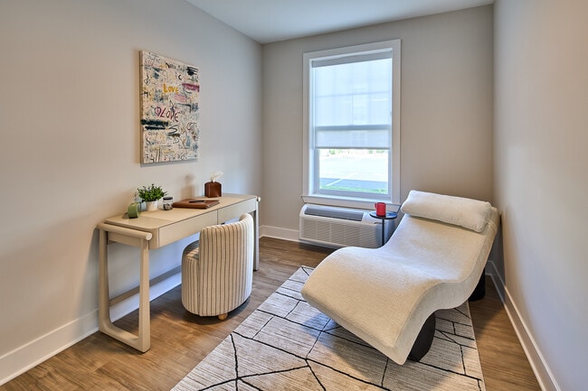 Building Photo - The Reserve at Clarkstown LLC