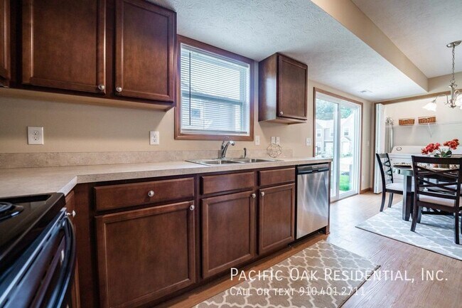 Building Photo - BELOW MARKET RENT!