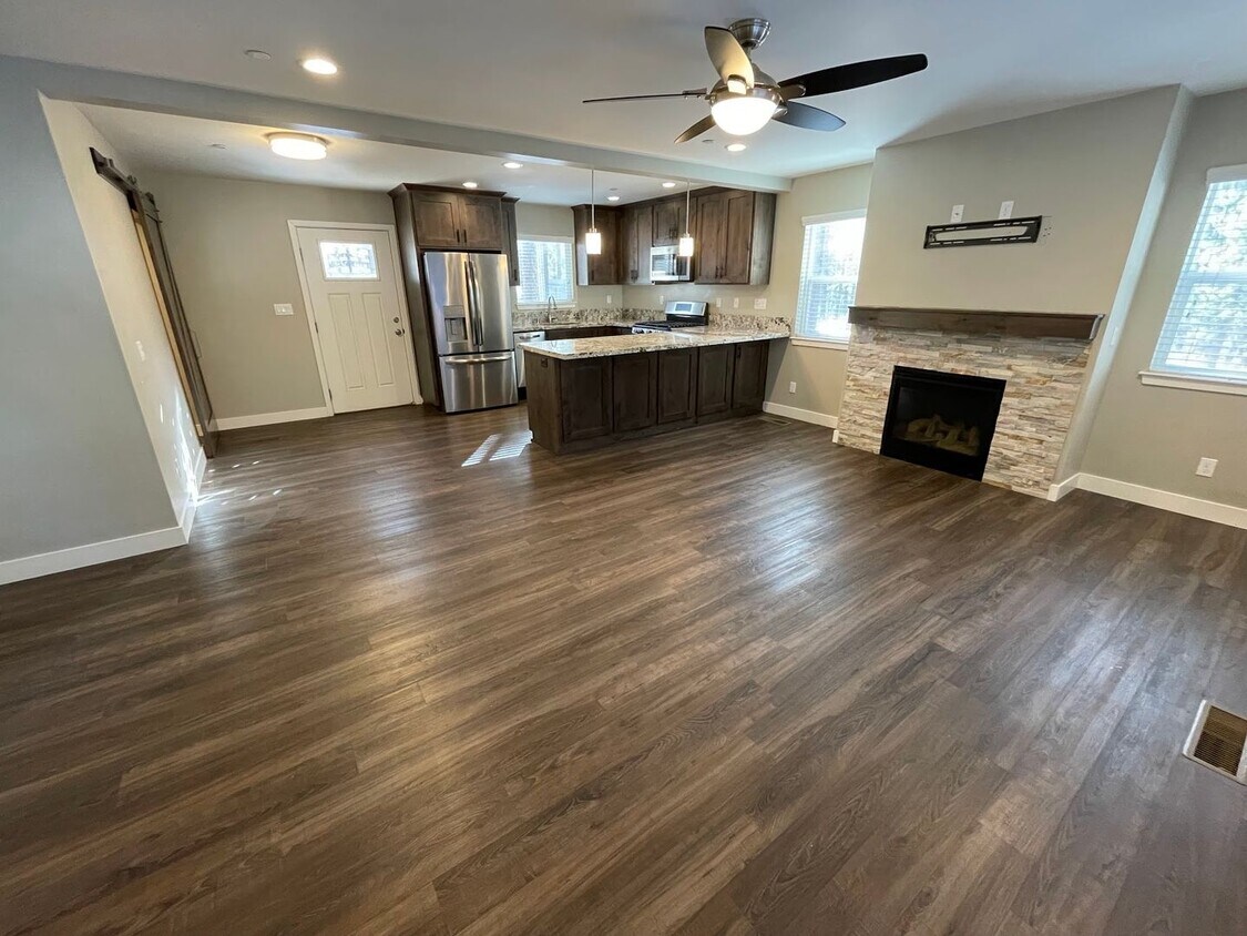 Foto principal - McFaul Way 486