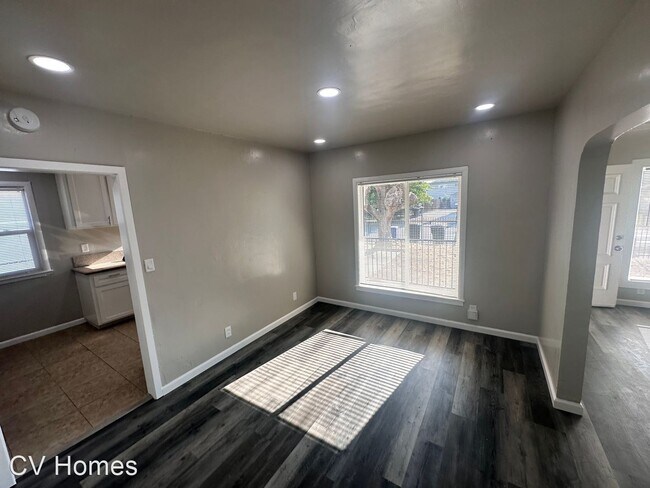 Building Photo - 2 br, 1 bath House - 5748 Nina Way