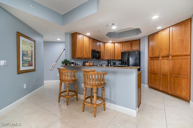 Foto del edificio - 5793 Cape Harbour Dr
