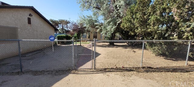 Building Photo - 14723 Yucca St