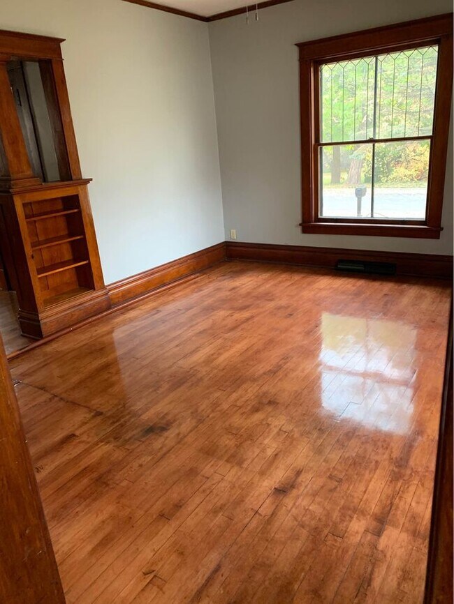 Sala de estar - 217 4th St N
