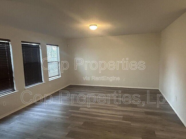 Foto del edificio - 307 Lucille