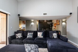 Building Photo - 2041 N 87th Way