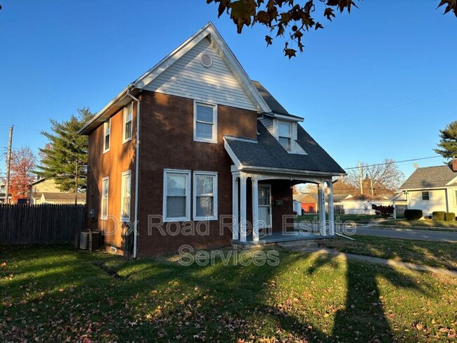 Foto del edificio - 348 Chase Ave