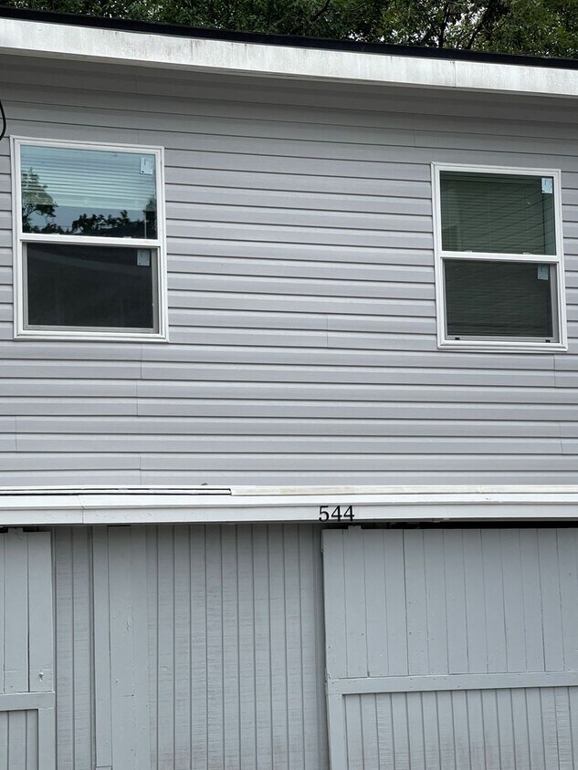 Primary Photo - Duplex with Garage Apartment
