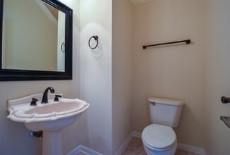 Building Photo - 314 Spencers Glen Dr