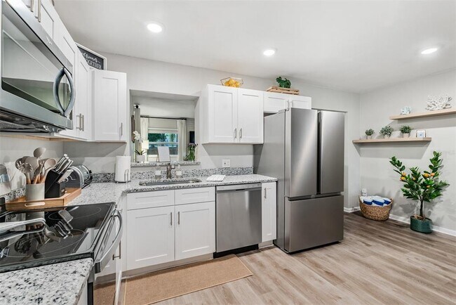 Building Photo - 11354 123rd Terrace N