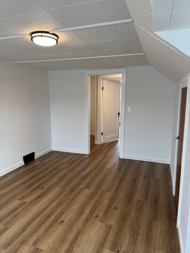 Foto del edificio - 204 Feltz St