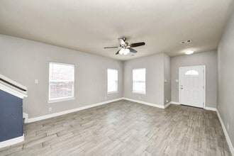 Building Photo - 7515 Morgan Ranch Tr