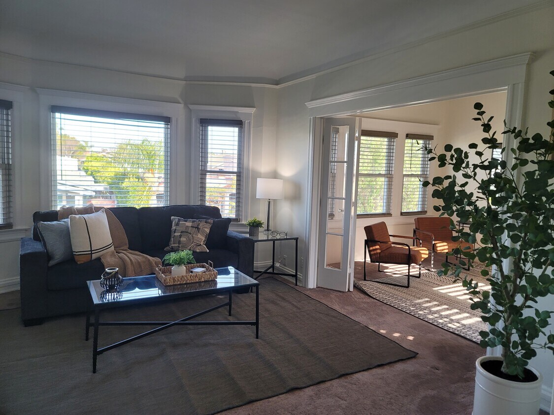 Sala de estar - 2111 6th Ave