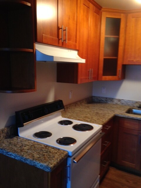 Foto principal - 1202 Laurel St