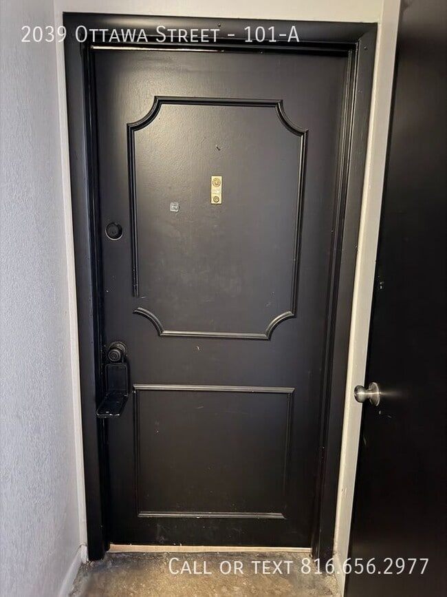 Foto del edificio - 2039 Ottawa St