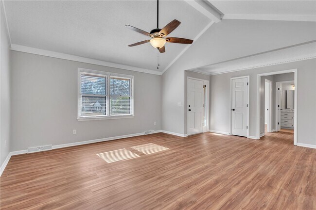 Foto del edificio - 100 Sunningdale Ct