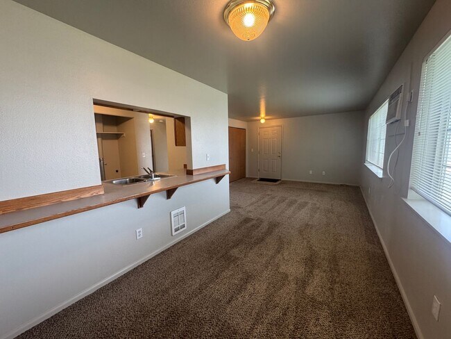 Foto del edificio - 740 F St SW