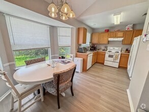 Building Photo - 4811 Sterling Manor Dr
