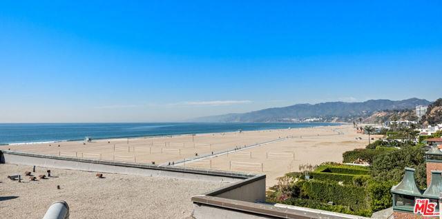 Foto principal - 723 Palisades Beach Rd