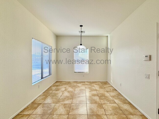 Foto del edificio - 7221 S 53rd Ln