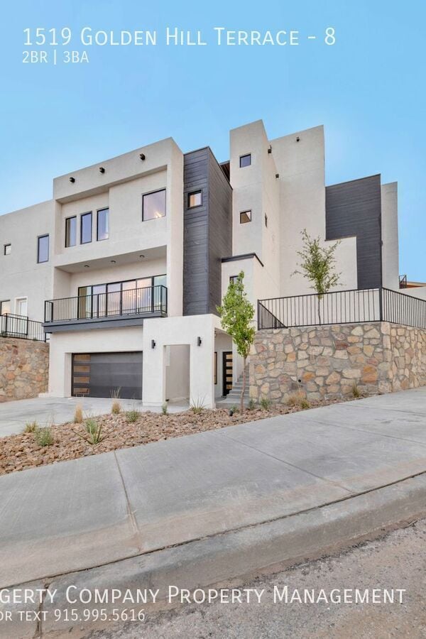 Building Photo - 1519 Golden Hill Terrace