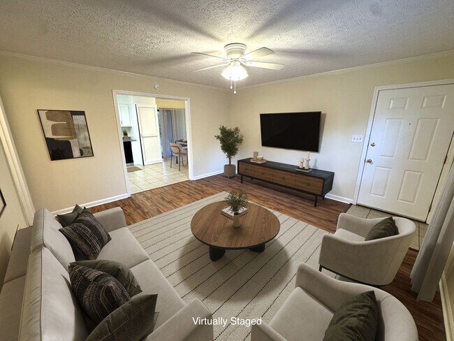 Foto del edificio - 107 Barrington Dr