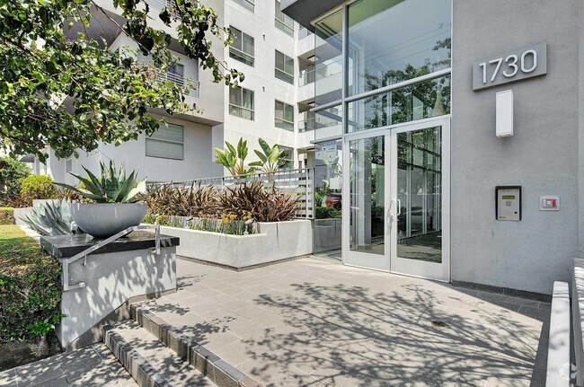Building Photo - 1730 Sawtelle Blvd