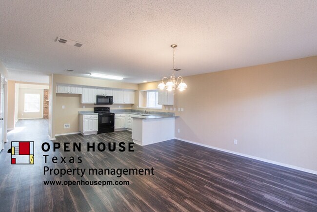 Building Photo - 997 Downey Dr, Lewisville