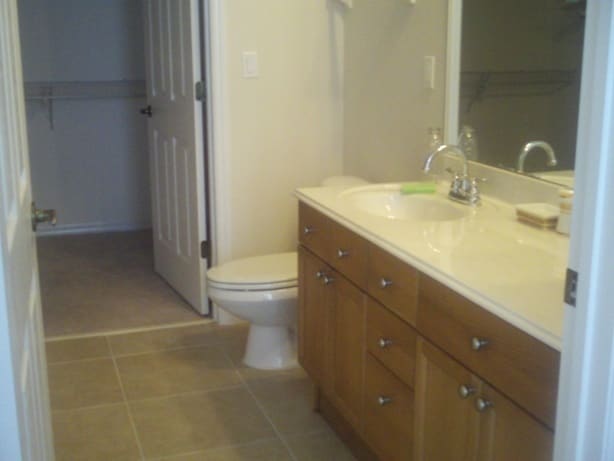 Foto del edificio - READY TO MOVE IN 2 BEDROOM 2 BATH CONDO IN WINDERMERE