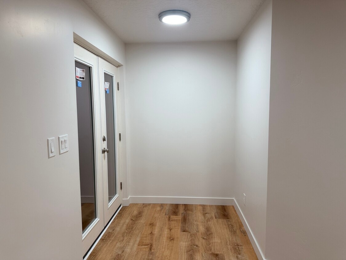 Foto principal - 414 W Peppergrass Wy