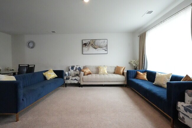 Foto del edificio - Fabulous 4 Beds 2.5 Baths in Troutman
