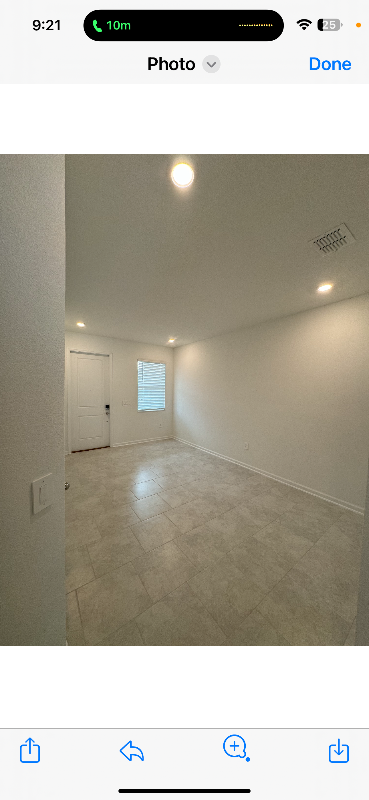 Foto del edificio - 7469 N Old Lake Wilson Rd