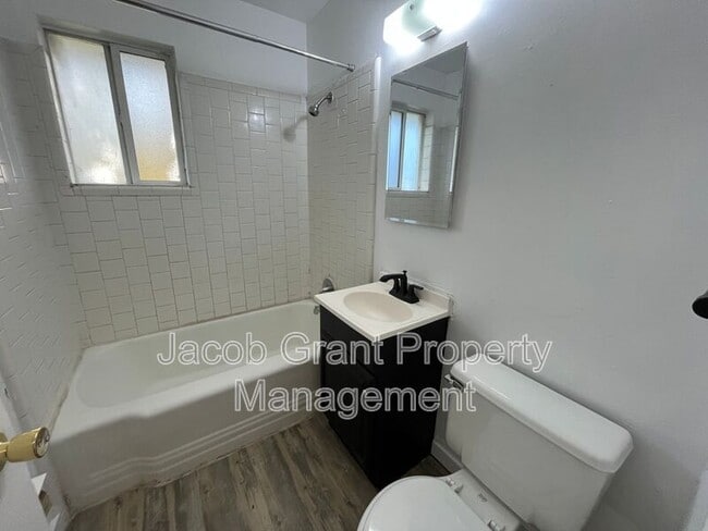 Building Photo - 575 Tiger Ave