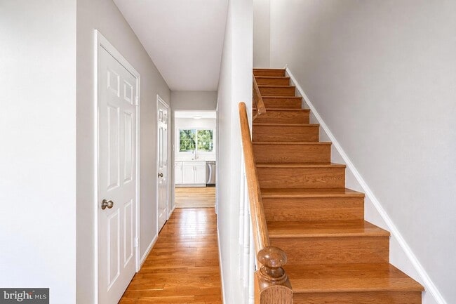Photo - 11 Noblewood Ct Townhome