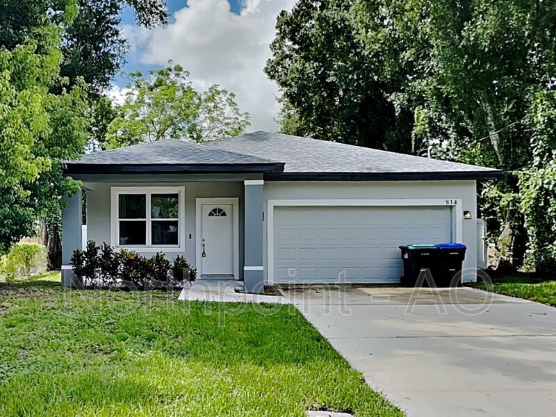 Foto principal - 814 W Miller St