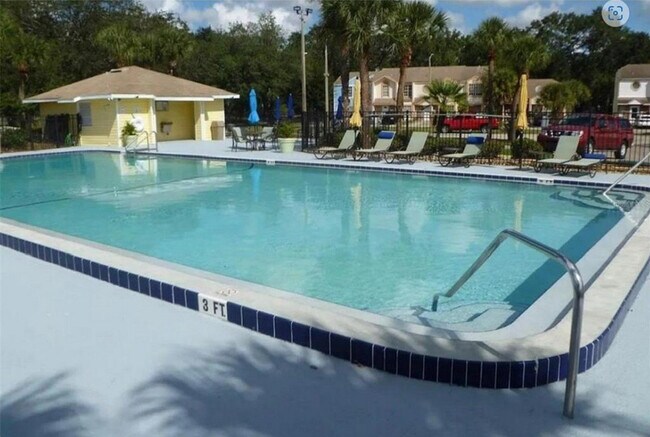 Foto del edificio - 11116 Essex Ridge Ct