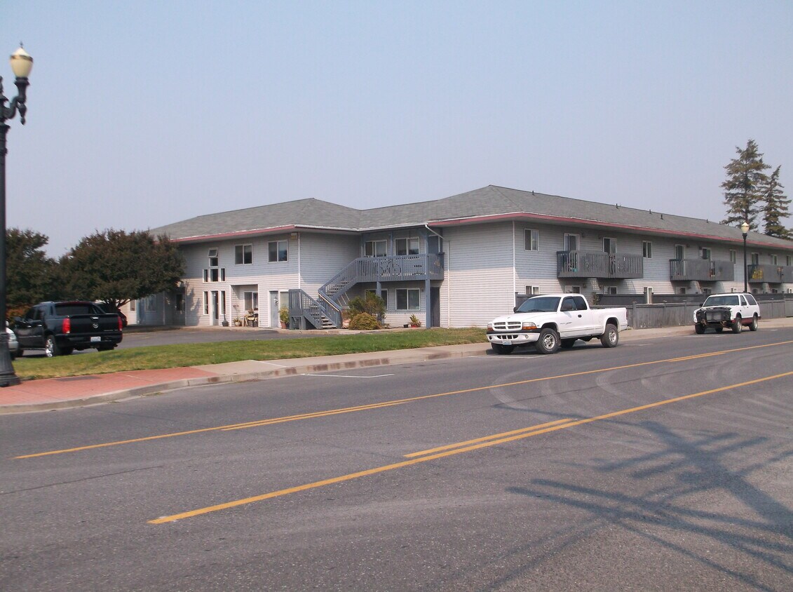 Foto principal - 672 S Wynne St