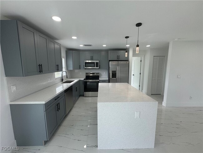 Foto del edificio - 1829 NW 24th Ave