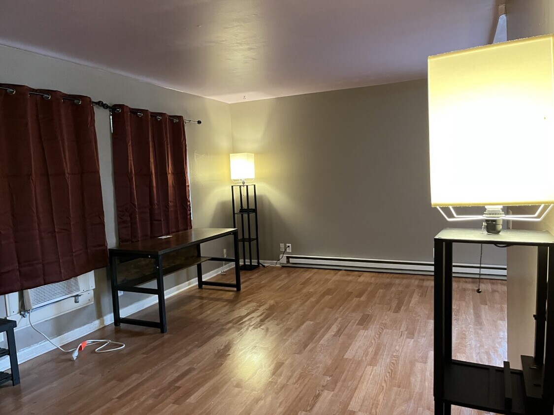 550 Harding Pl Unit E106, Nashville, TN 37211 Condo for Rent in Nashville, TN