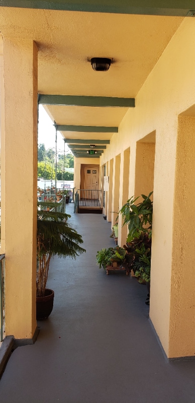 Foto del edificio - 725 N Western Ave