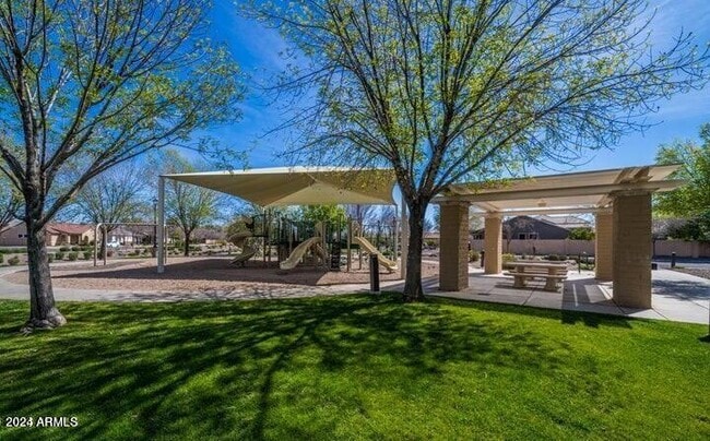 Building Photo - 1882 S Seton Ave