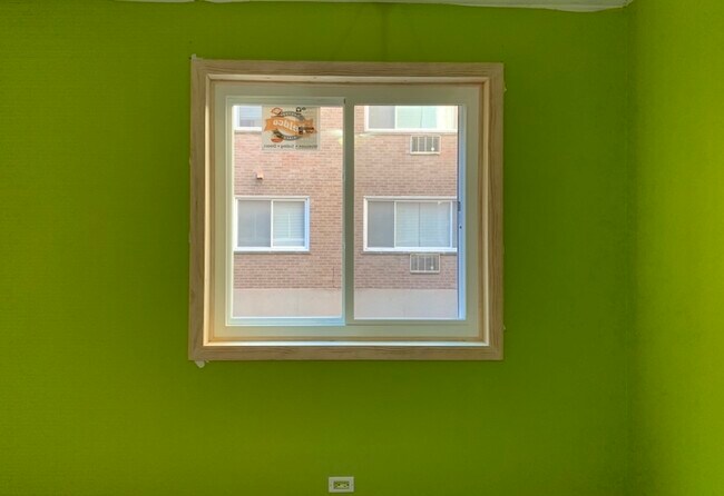 Foto del edificio - 7120 N Sheridan Rd