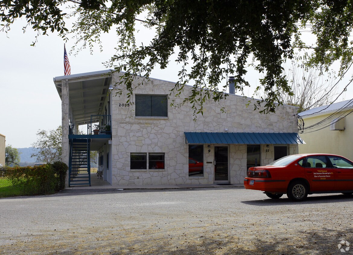 Foto del edificio - 2015 FM 2673